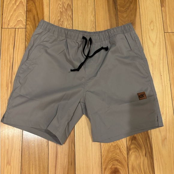 Calvin Klein Gray Men's Shorts - Picture 1 of 3